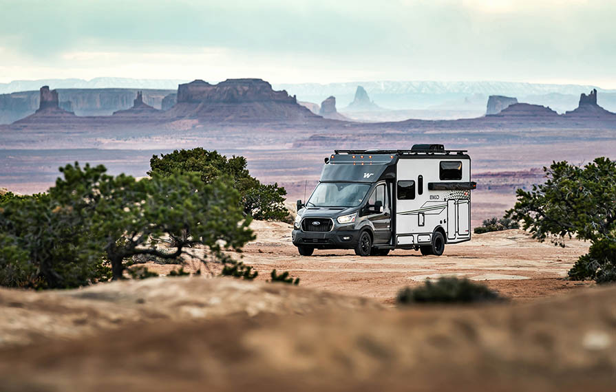 Both Wheel Rv An Intro to RV Drive Systems: Two-Wheel, All-Wheel, and Four-Wheel ...