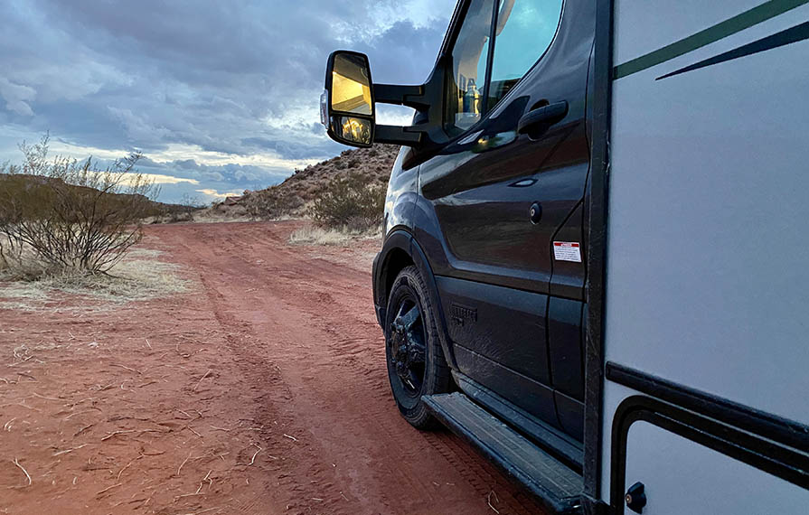 Both Wheel Rv An Intro to RV Drive Systems: Two-Wheel, All-Wheel, and Four-Wheel ...