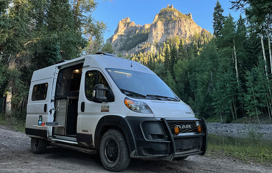Both Wheel Rv An Intro to RV Drive Systems: Two-Wheel, All-Wheel, and Four-Wheel ...