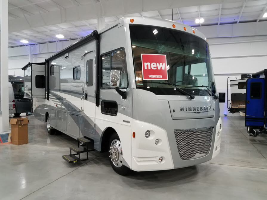 Neew Rv New vs. Used RV: Deciding Which Option is Best for You - Winnebago