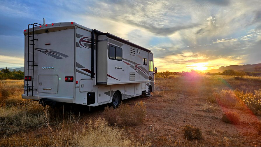 Tweaker Rv Upgrading a Class A Motorhome with New RV Technology - Winnebago