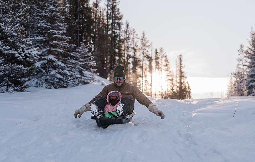 7 Reasons to Love Winter RVing as a Family - Winnebago