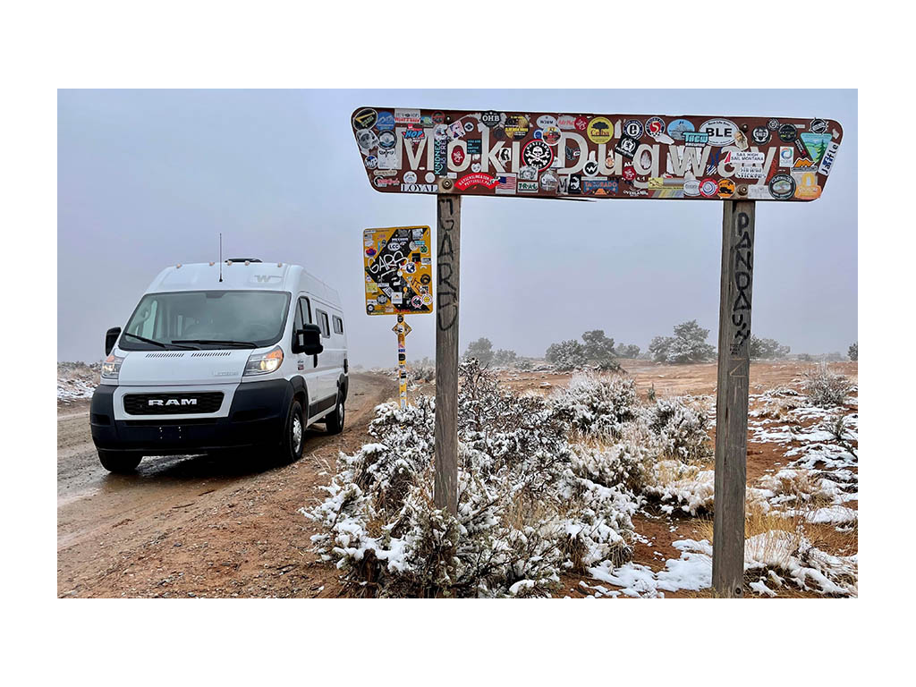 Solis Pocket parked near Moki Dugway in snow