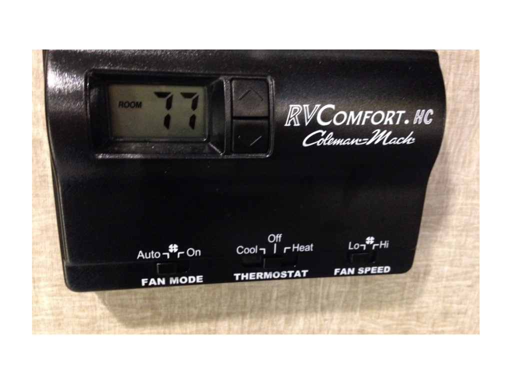 Thermostat in Winnebago Brave.