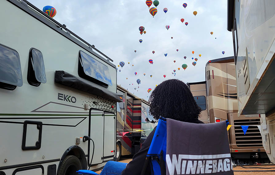 An Awe-Inspiring Balloon Fiesta Trip with Fantasy RV Tours - Winnebago