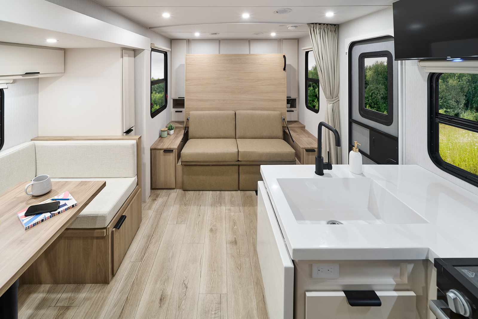 Winnebago Thrive Travel Trailer | Camping Trailers for Half-Ton Trucks