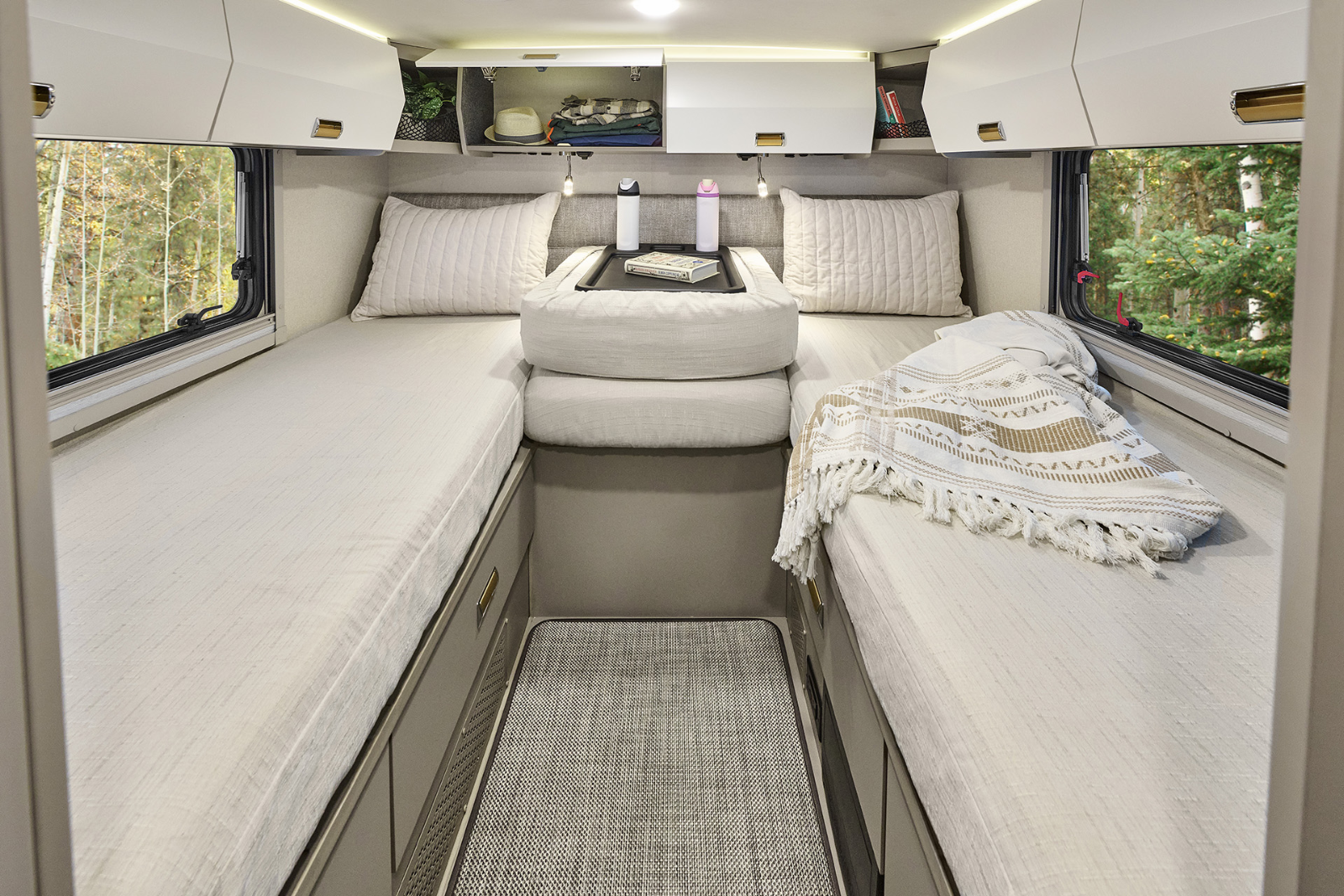 Winnebago View & Navion | Luxury Class C Motorhomes