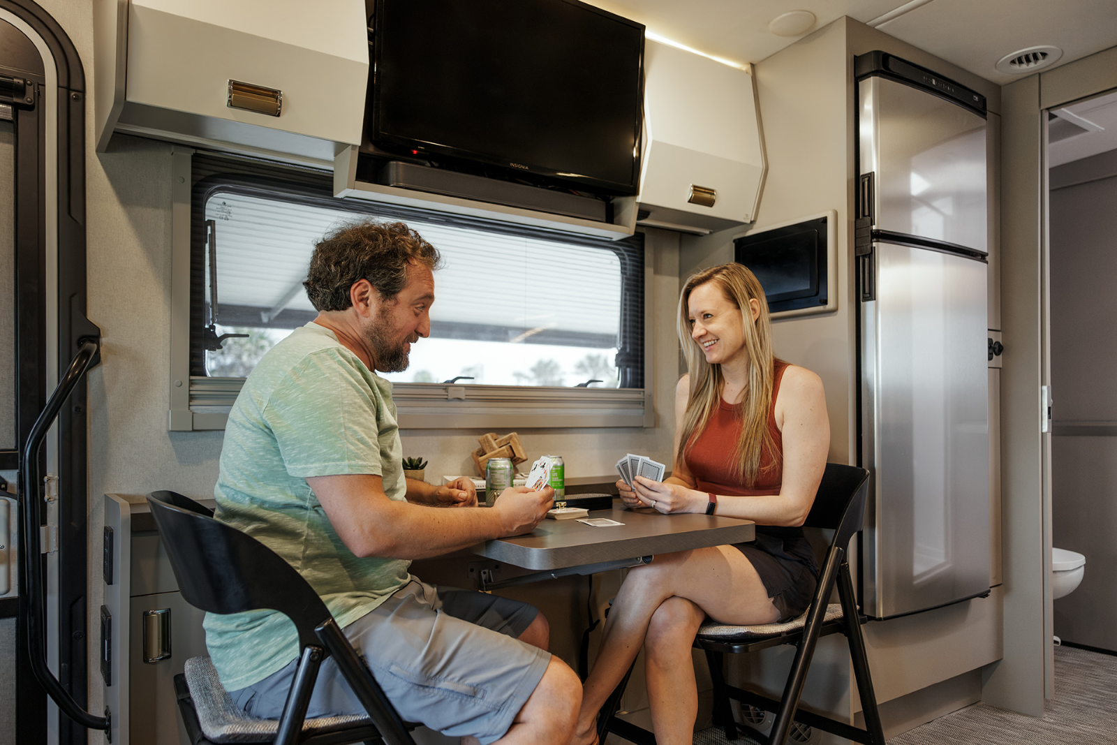 Winnebago View & Navion 24T | Class C Motorhomes