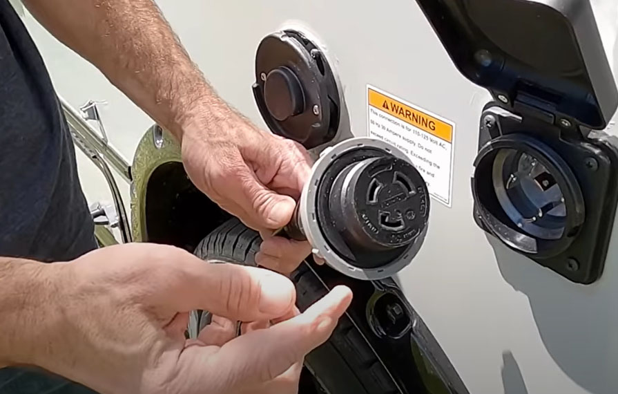 Beginner Video on RV Electrical Systems - Winnebago