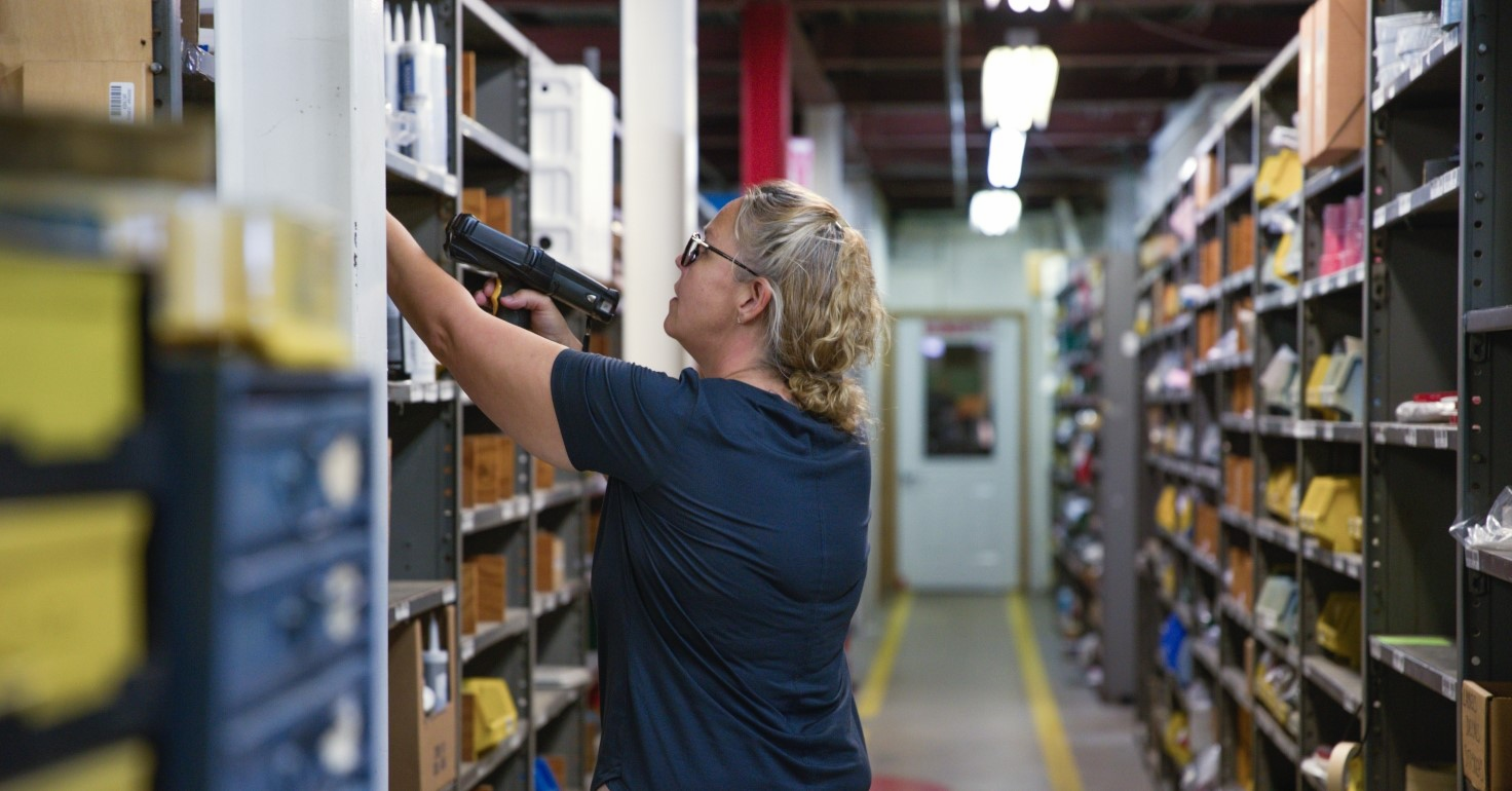 Factory Service Center - Winnebago