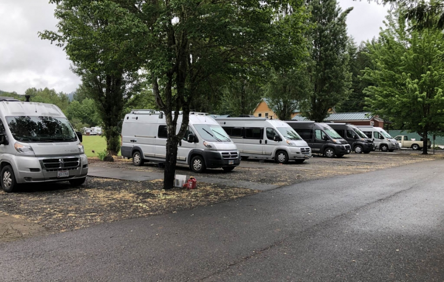 Travatos parked in a parking lot