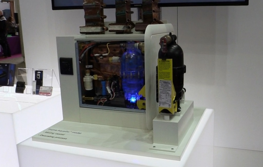 Truma AquaGo Tank on display.