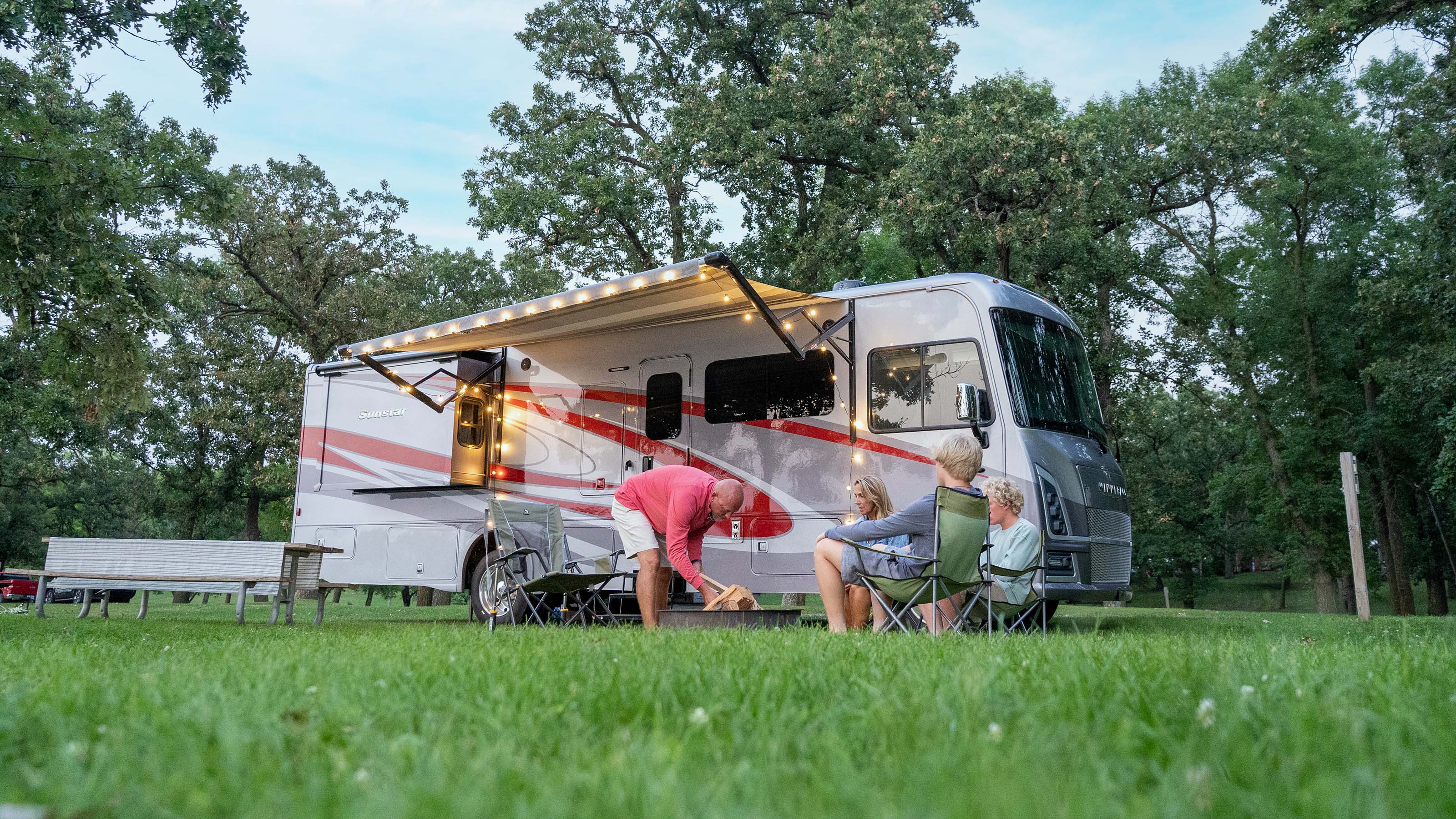 2026 Winnebago Sunstar 33K photo 2