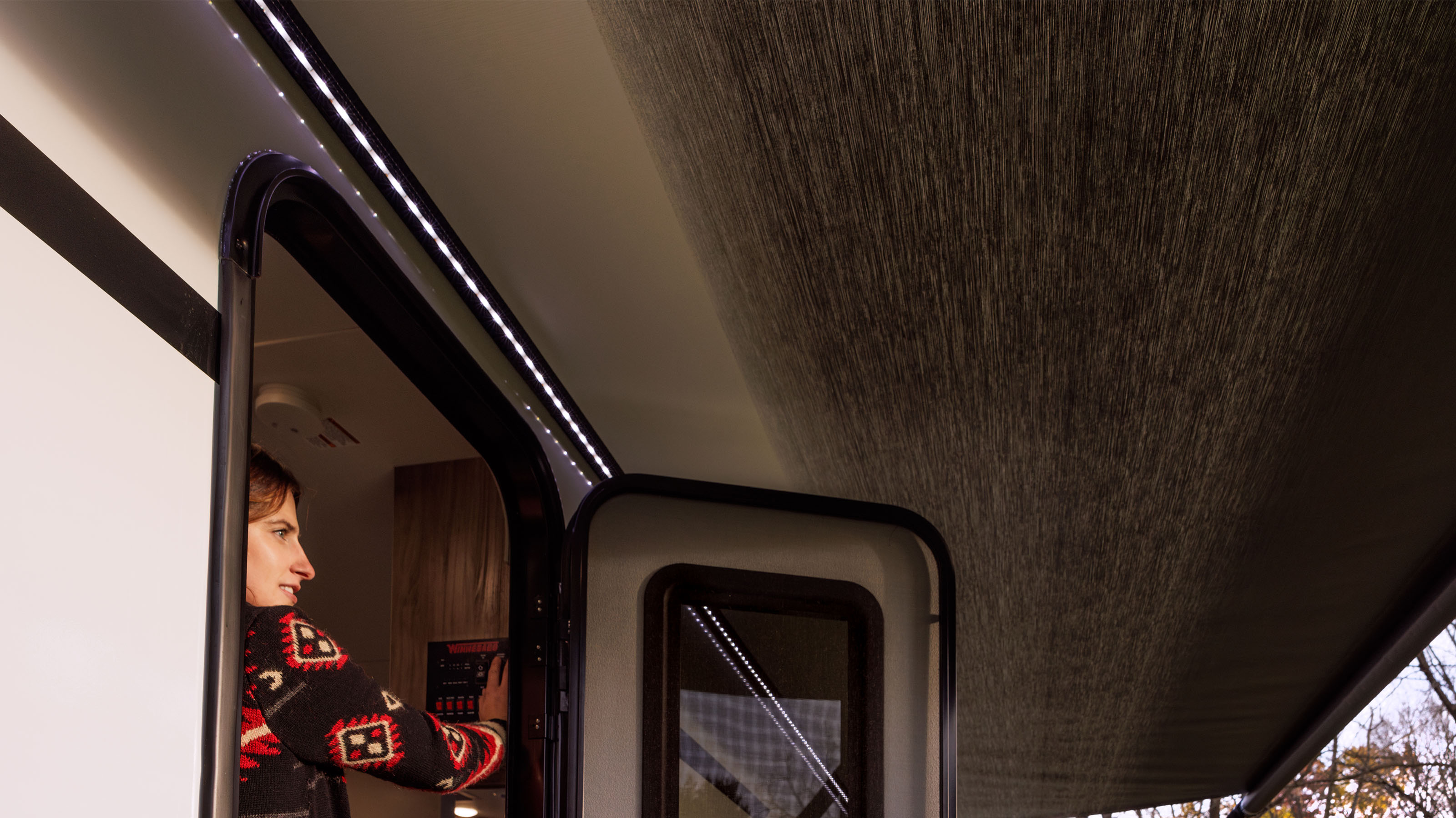 2026 Winnebago M-Series 2225MK photo 5