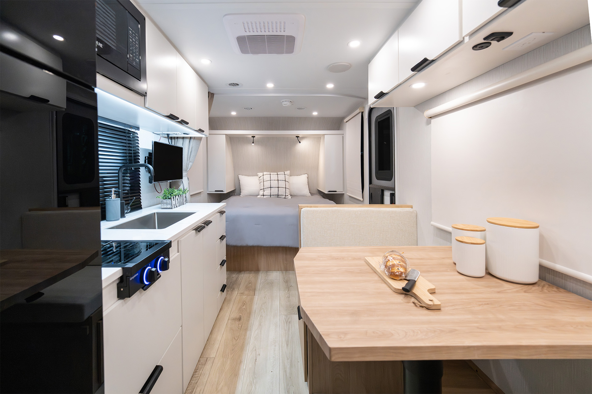 2026 Winnebago Micro Minnie 2000FRB — Front to back interior view of Winnebago Micro Minnie 2000FRB