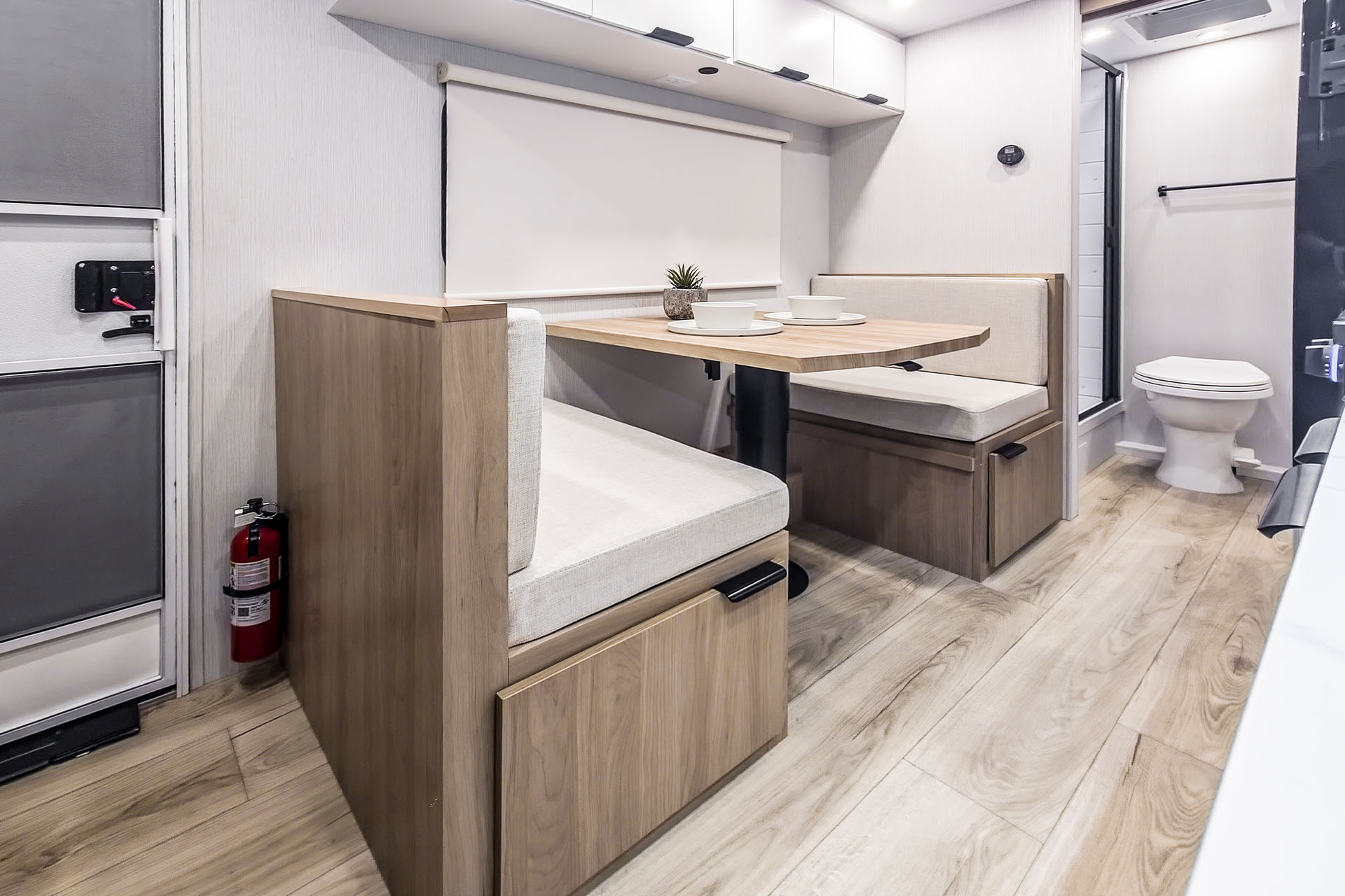2026 Winnebago Micro Minnie 2000TRB — Dinette and Rear Bath in Winnebago Micro Minnie 2000TRB
