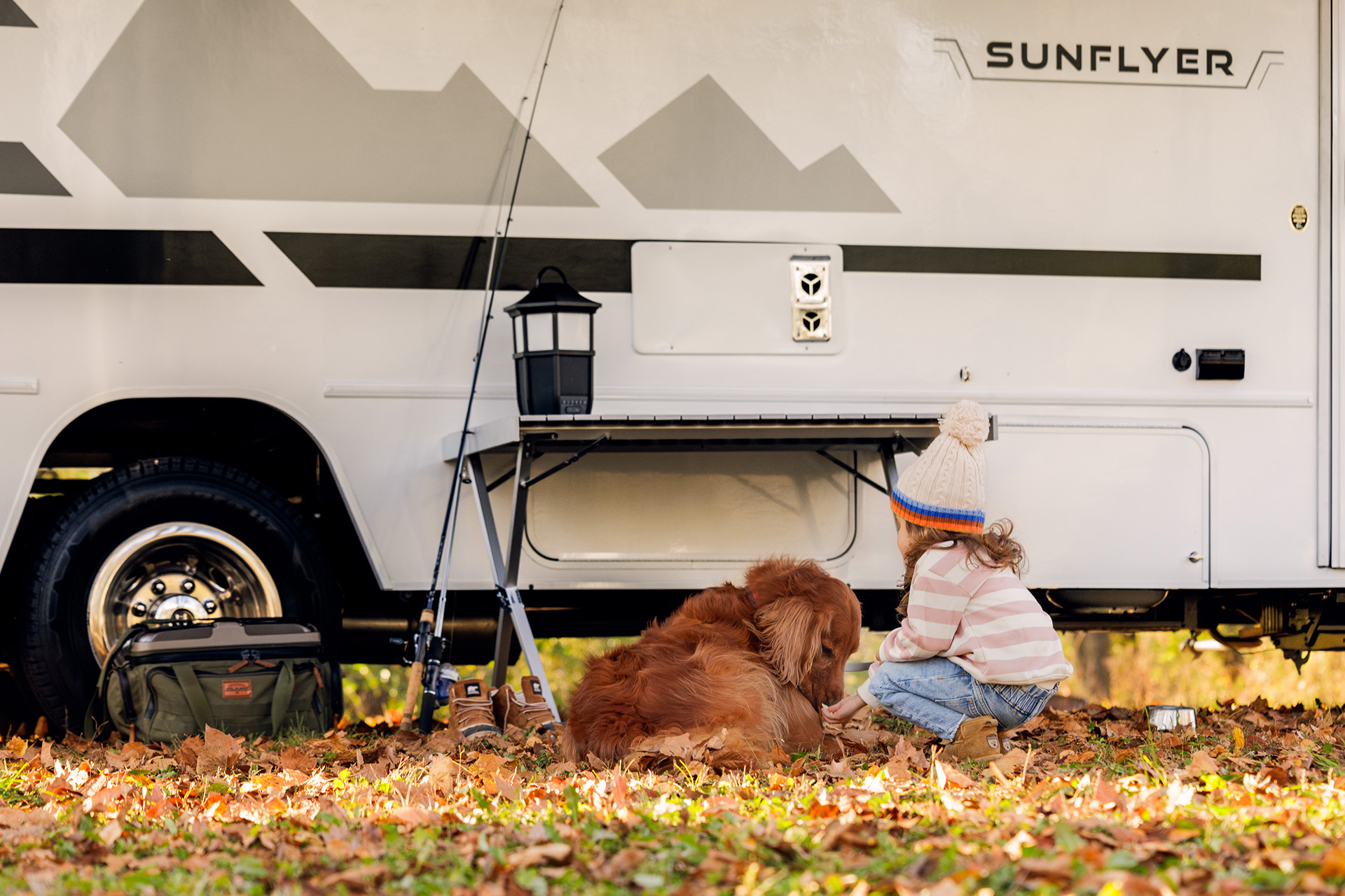 2026 Winnebago Suncruiser 26FE photo 3