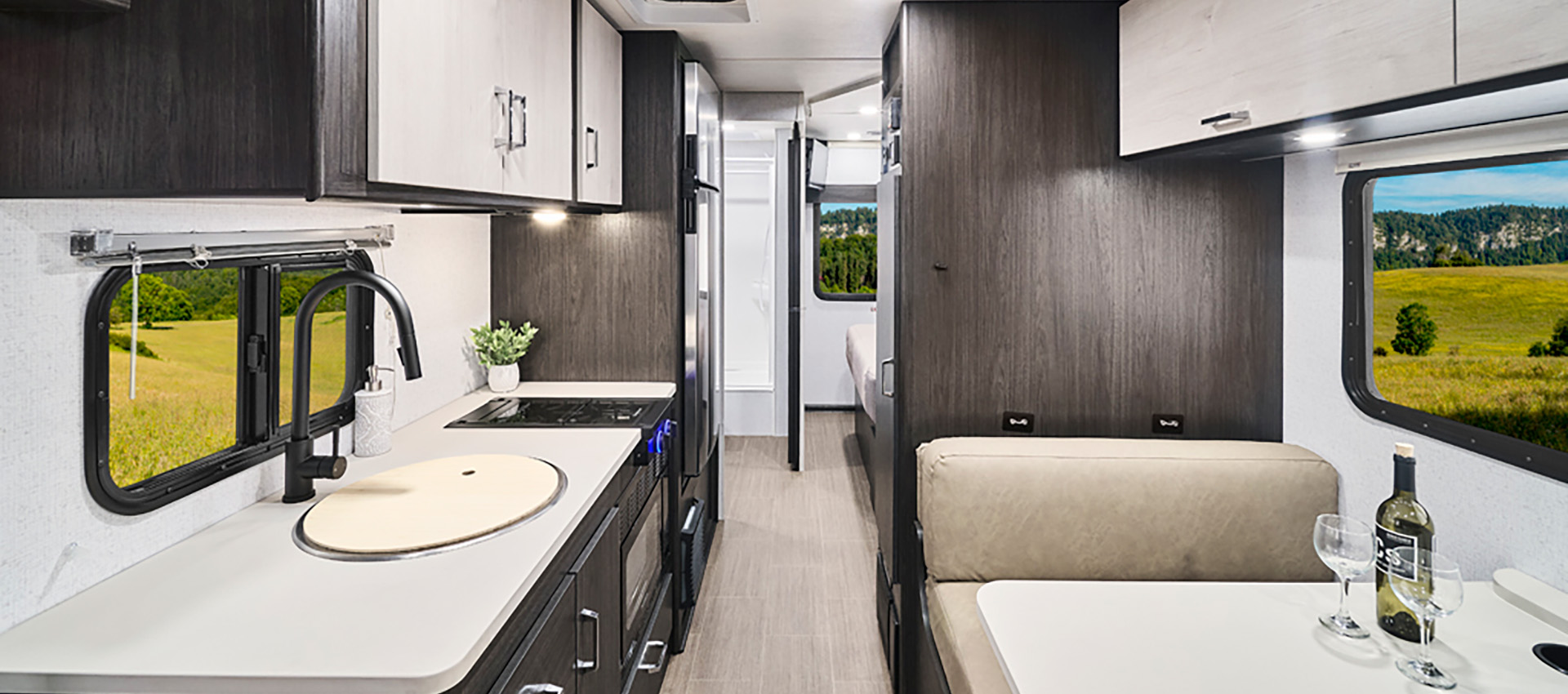 2026 Winnebago Sunflyer 22RS