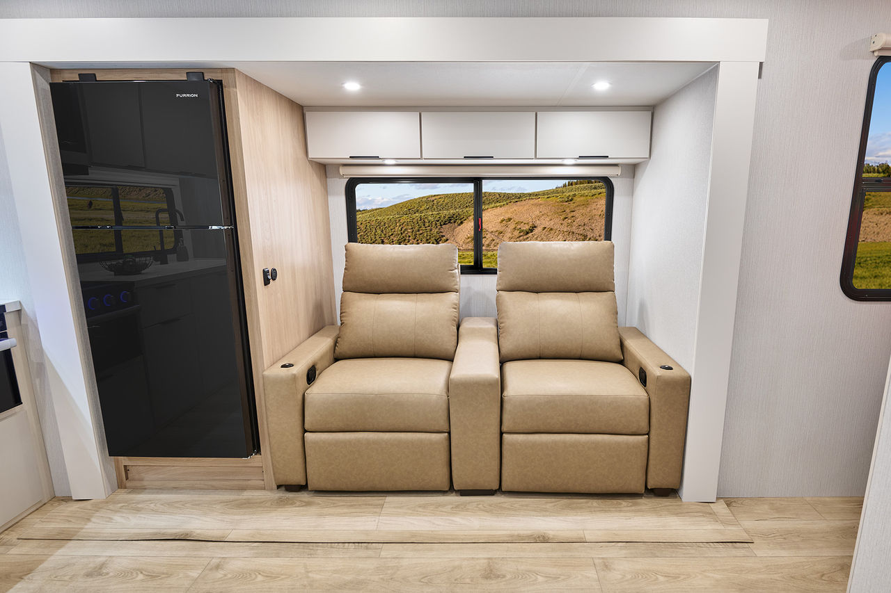 2026 Winnebago Thrive 24RKS — Theater Seating in Thrive 24RKS