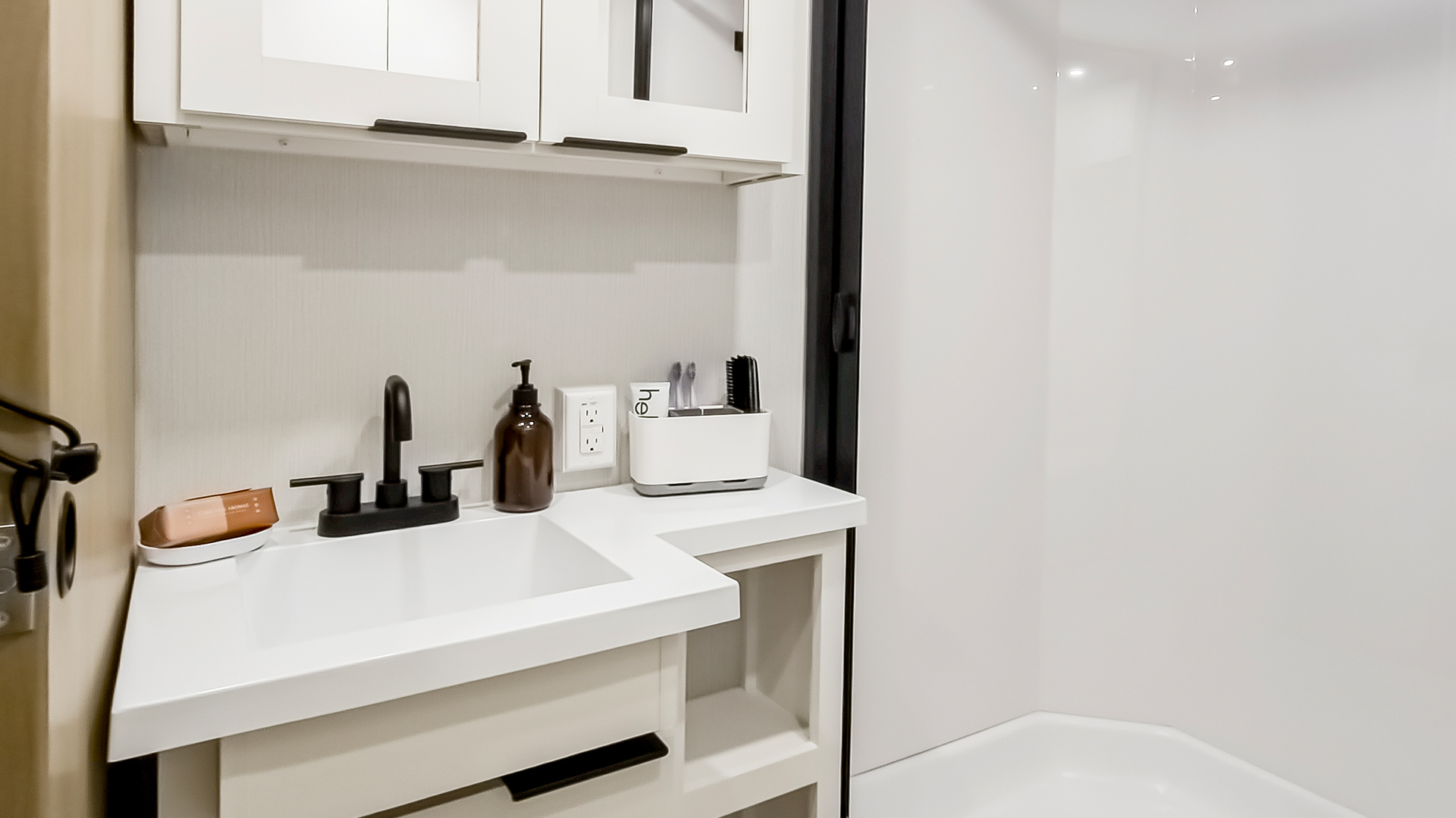2026 Winnebago Thrive 29RLO — Bathroom in Thrive 29RLO