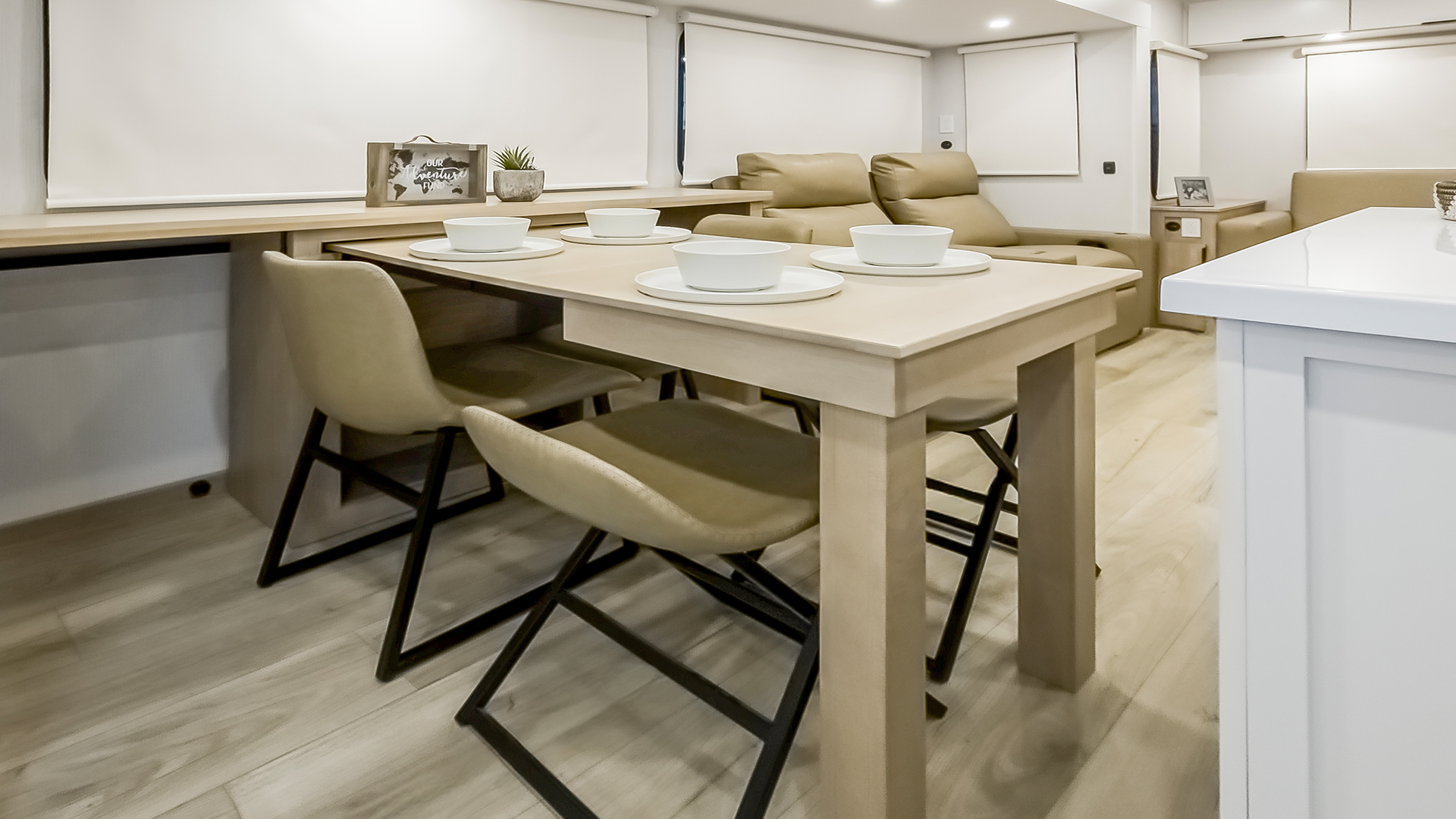 2026 Winnebago Thrive 29RLO — Dinette in Full Extension in Thrive 29RLO