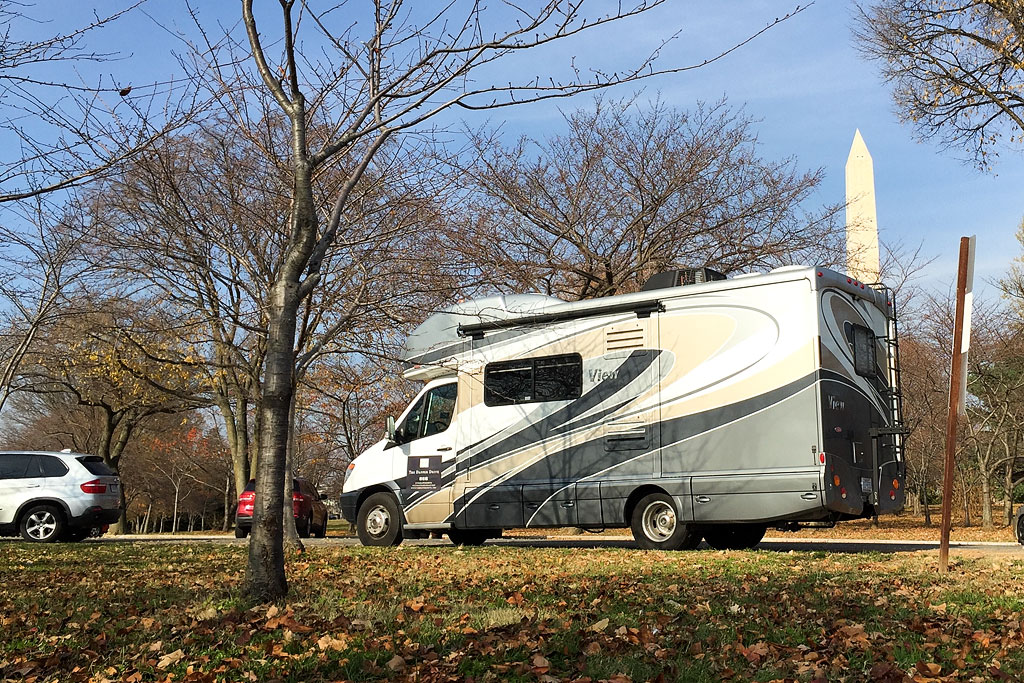 Winnebago View parked with Washington Monument visible in the background