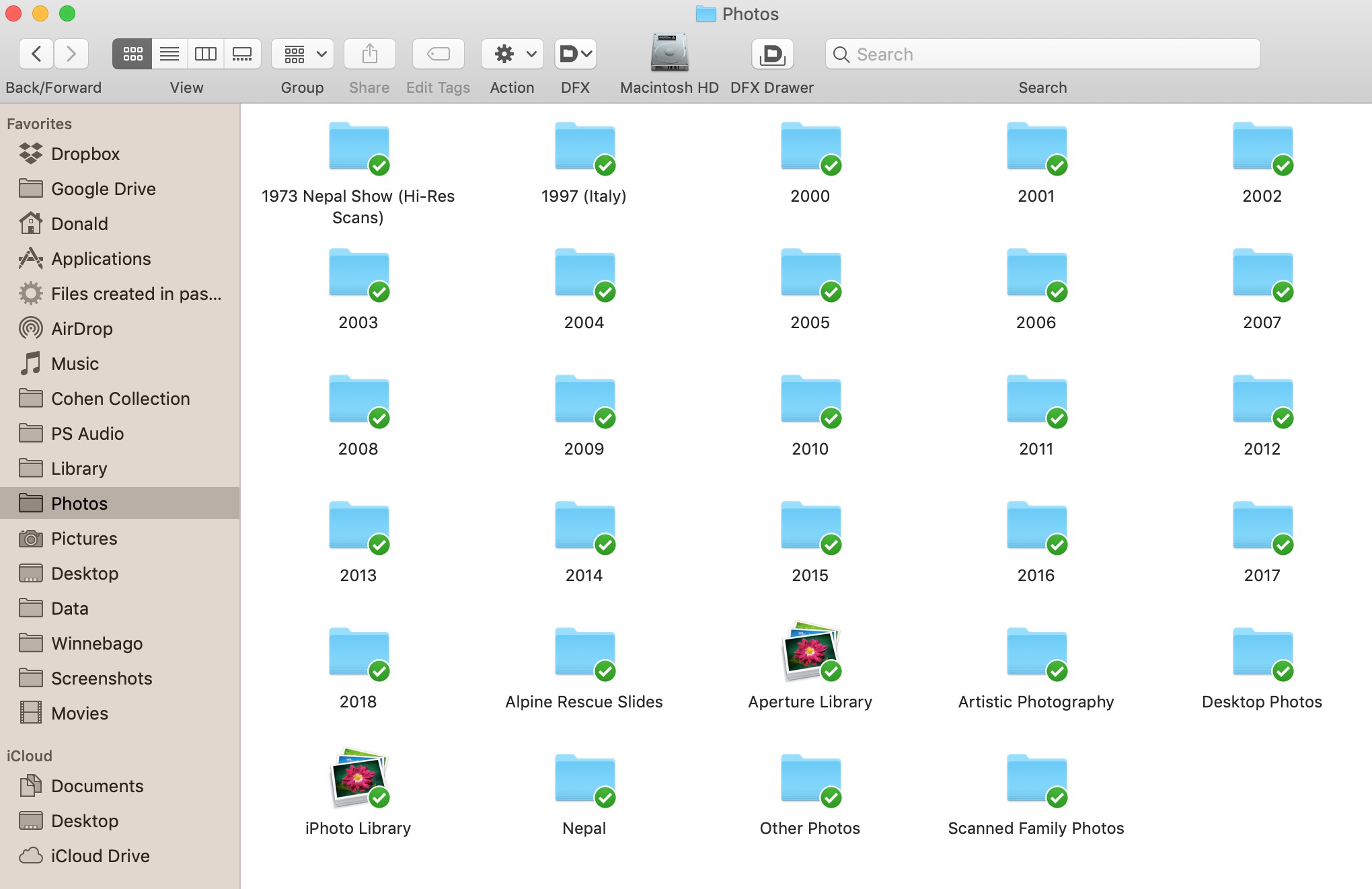 Screenshot shows all photo files arranged by year